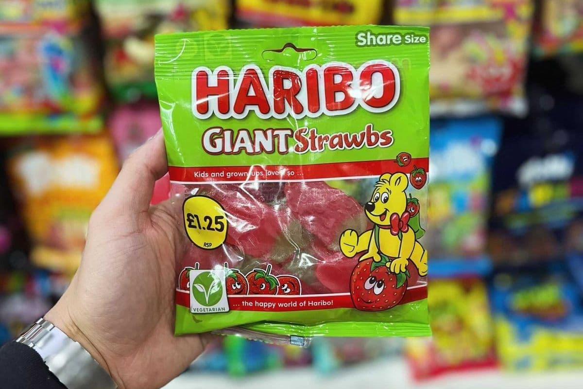 (UK) HARIBO GIANT STRAWBERRIES - 140G