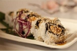 77. Crispy Salmon Roll (5 pcs)