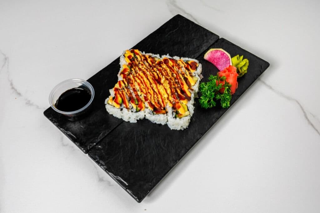 Spicy Crunch Veggie Special Roll (16 pcs)