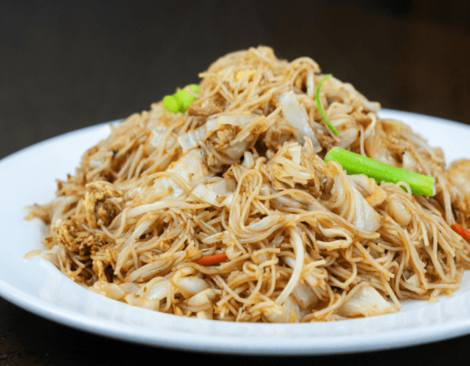 Spicy Noodles (Thin Flat Rice Noodle)