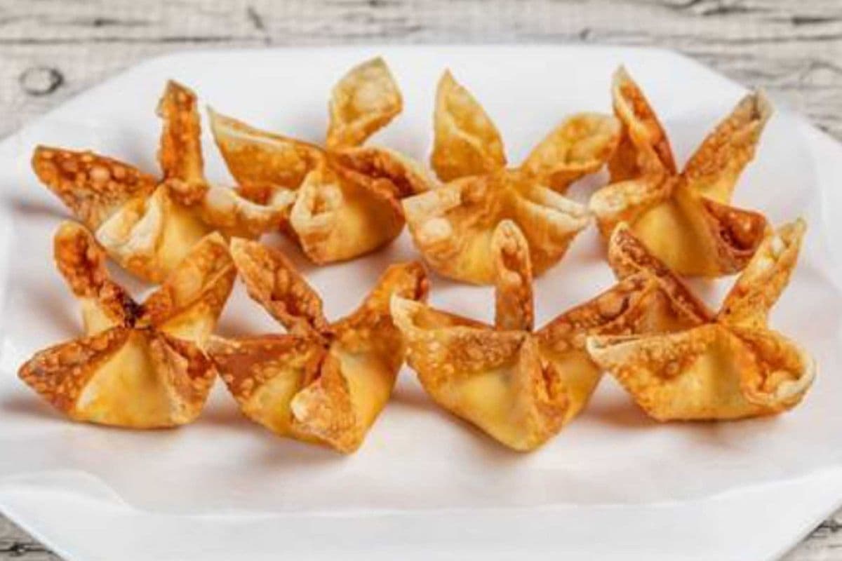 Crab Rangoon's (5 pcs) {Buy 1, get 1 free}