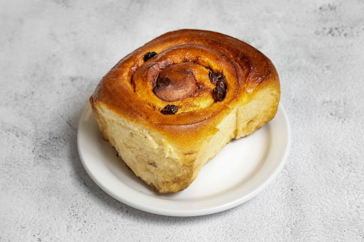 Giant Cinnamon Bun