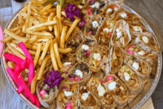 Mix chicken and gyro Beef family saj plate