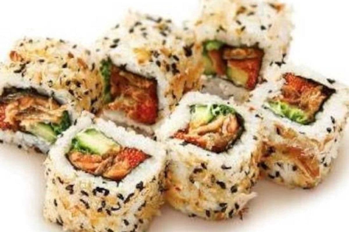 Salmon Skin Roll (6pc)