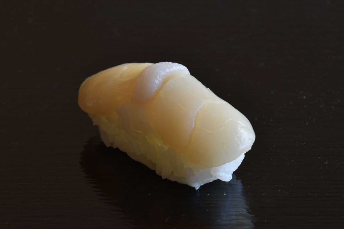 Scallop (Hotate) Nigiri