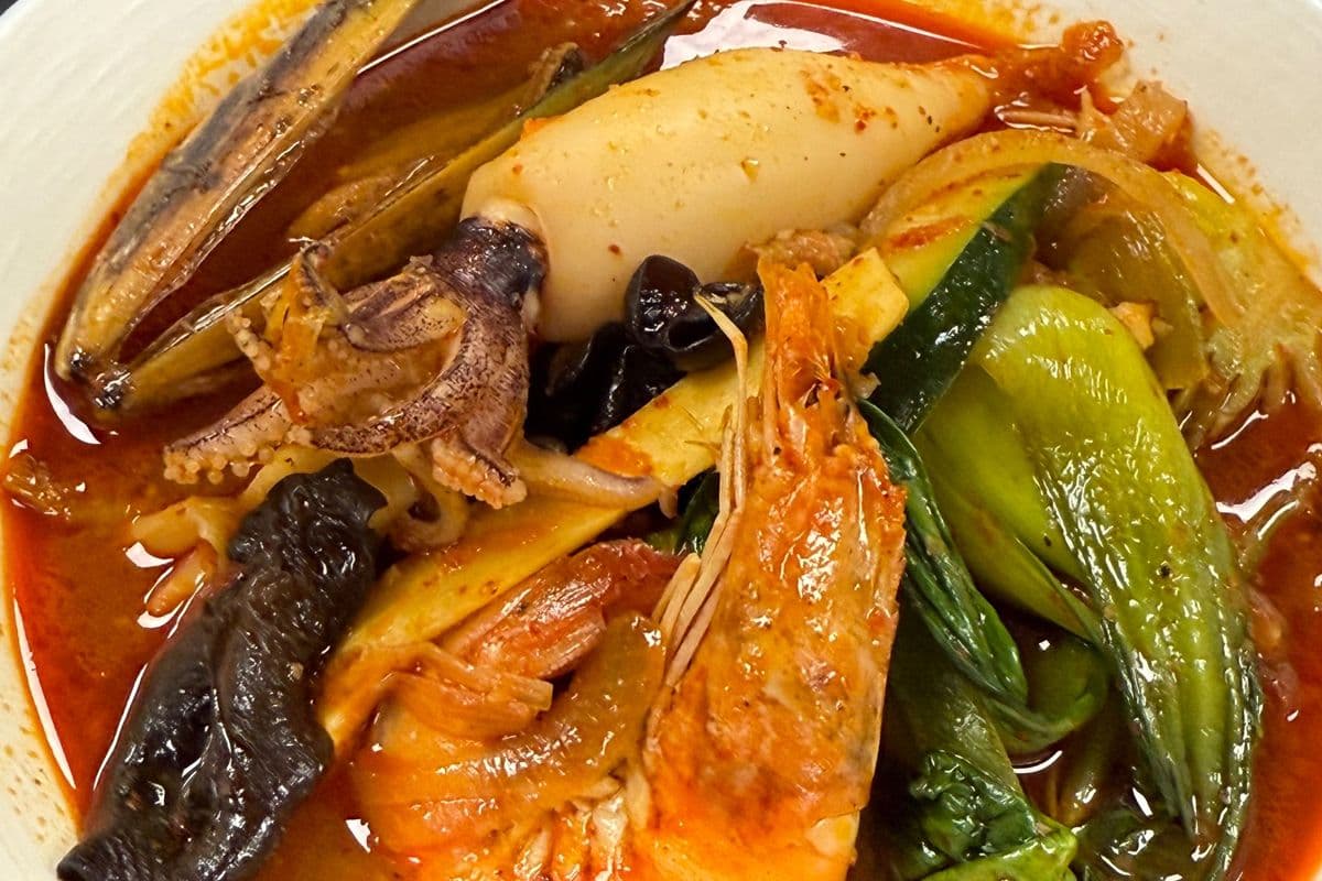 Jjamppong (짬뽕)
