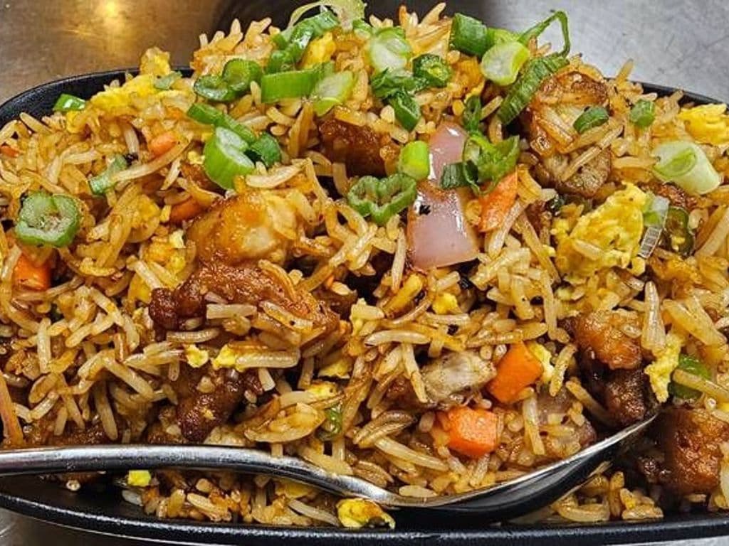 Classic chicken fried rice