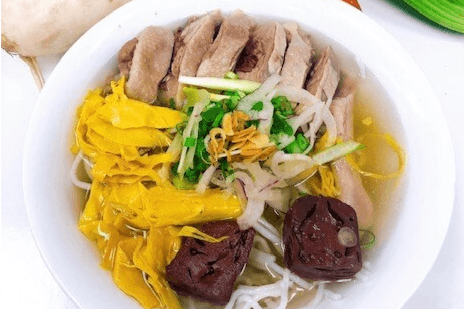 209. Duck, Blood Pudding, and Bamboo Shoots with Vermicelli Soup - Bun Mang Vit