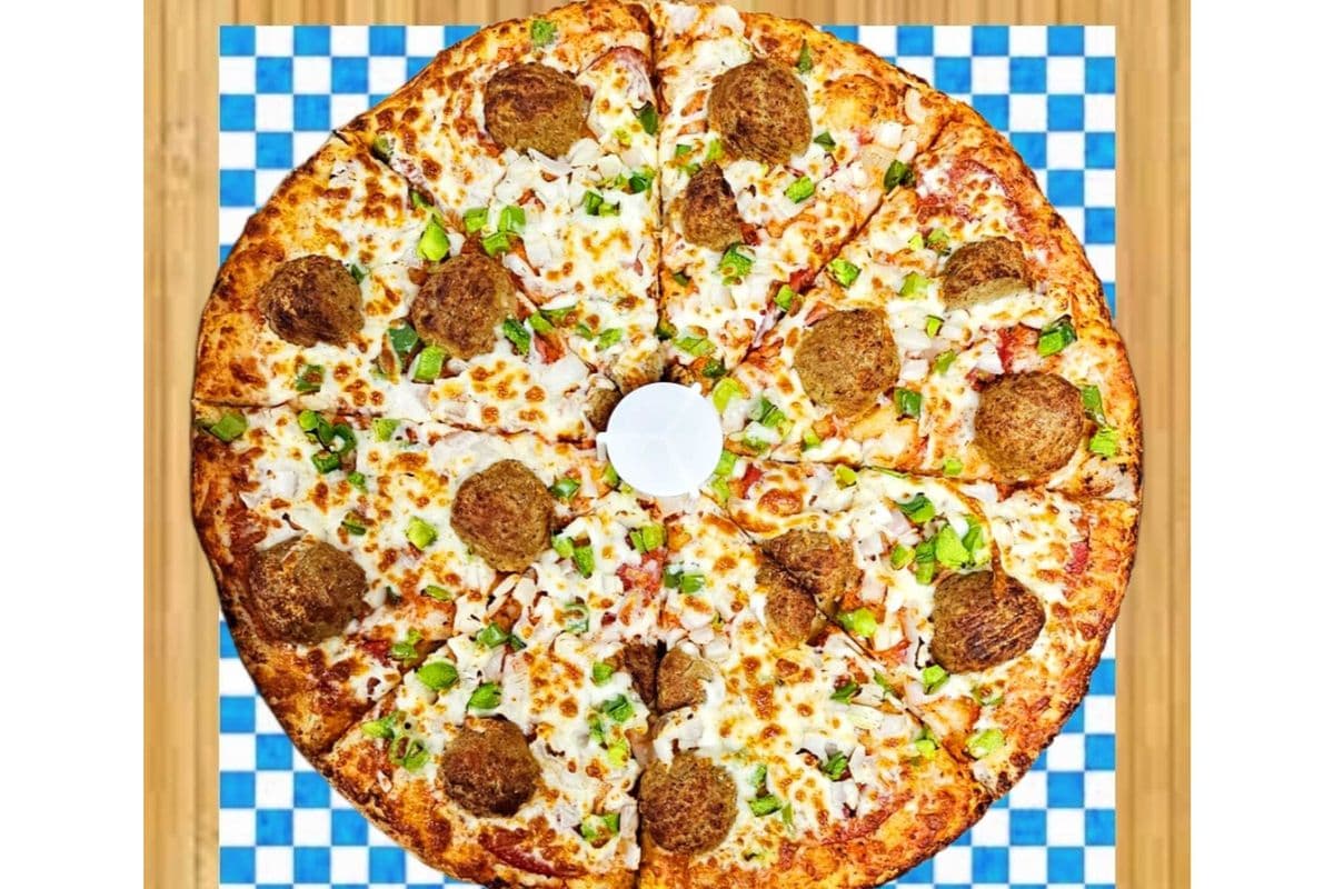 Spartans Meatballs Pizza
