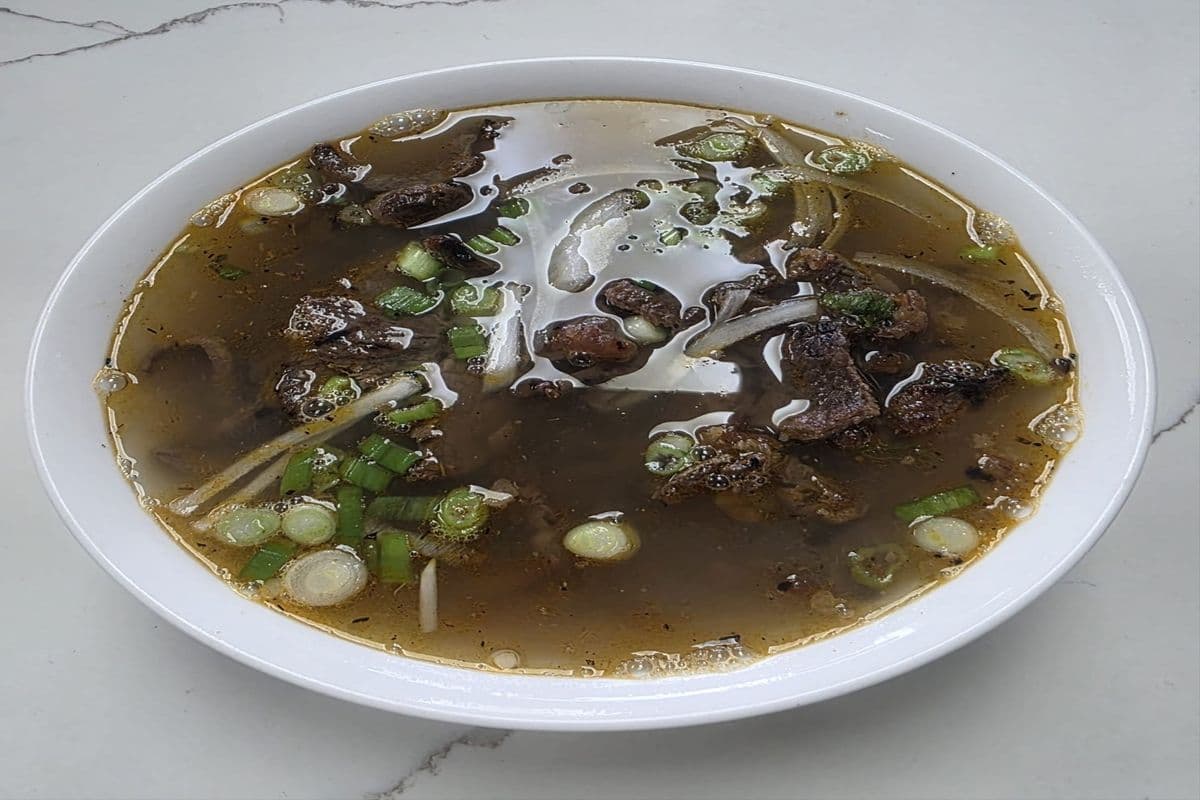P8. Grilled Beef Pho