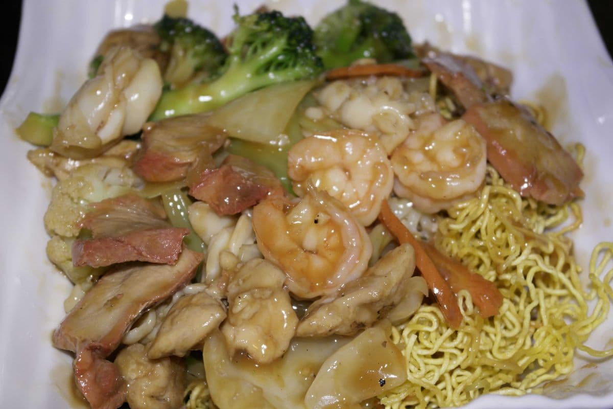 Deluxe Chao Mian