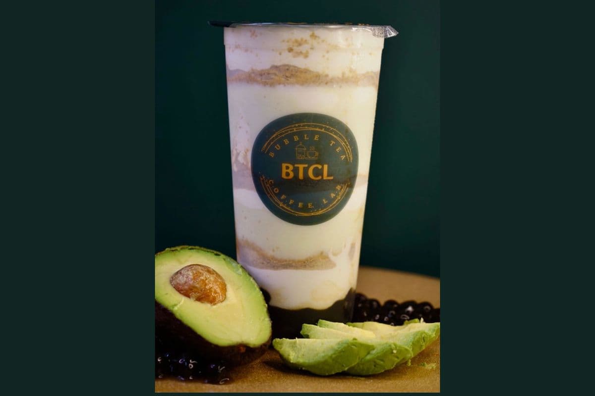 Avocado Graham with Black Boba (One Size Only) (24oz)