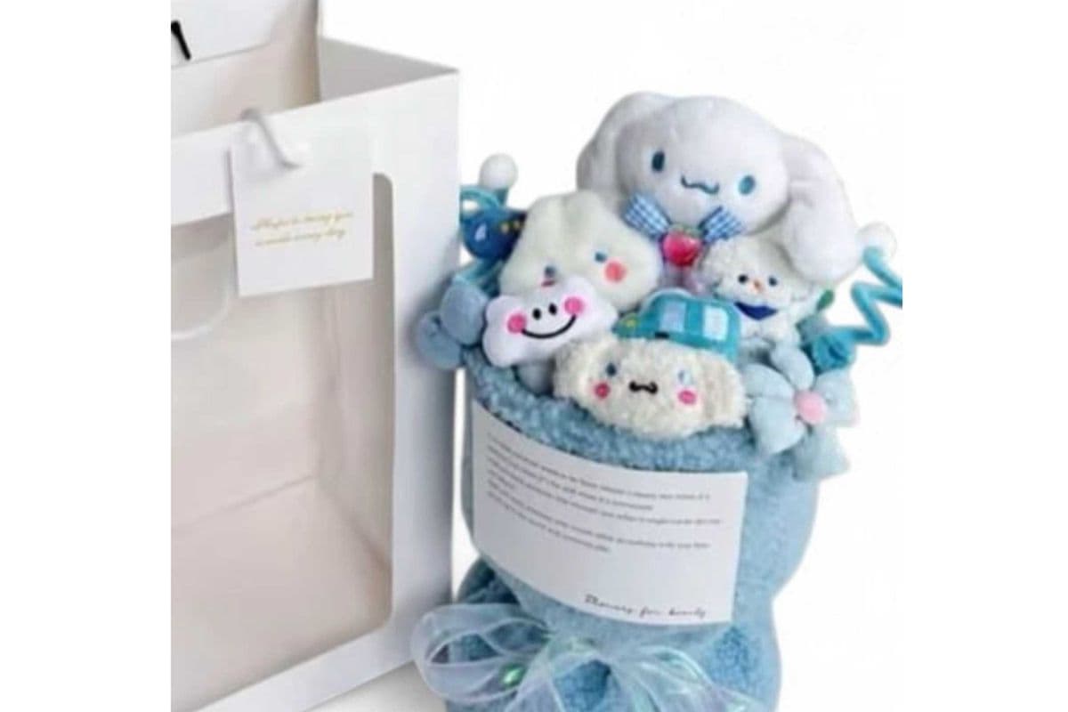 Cinnamoroll Plush Bouquet - Small