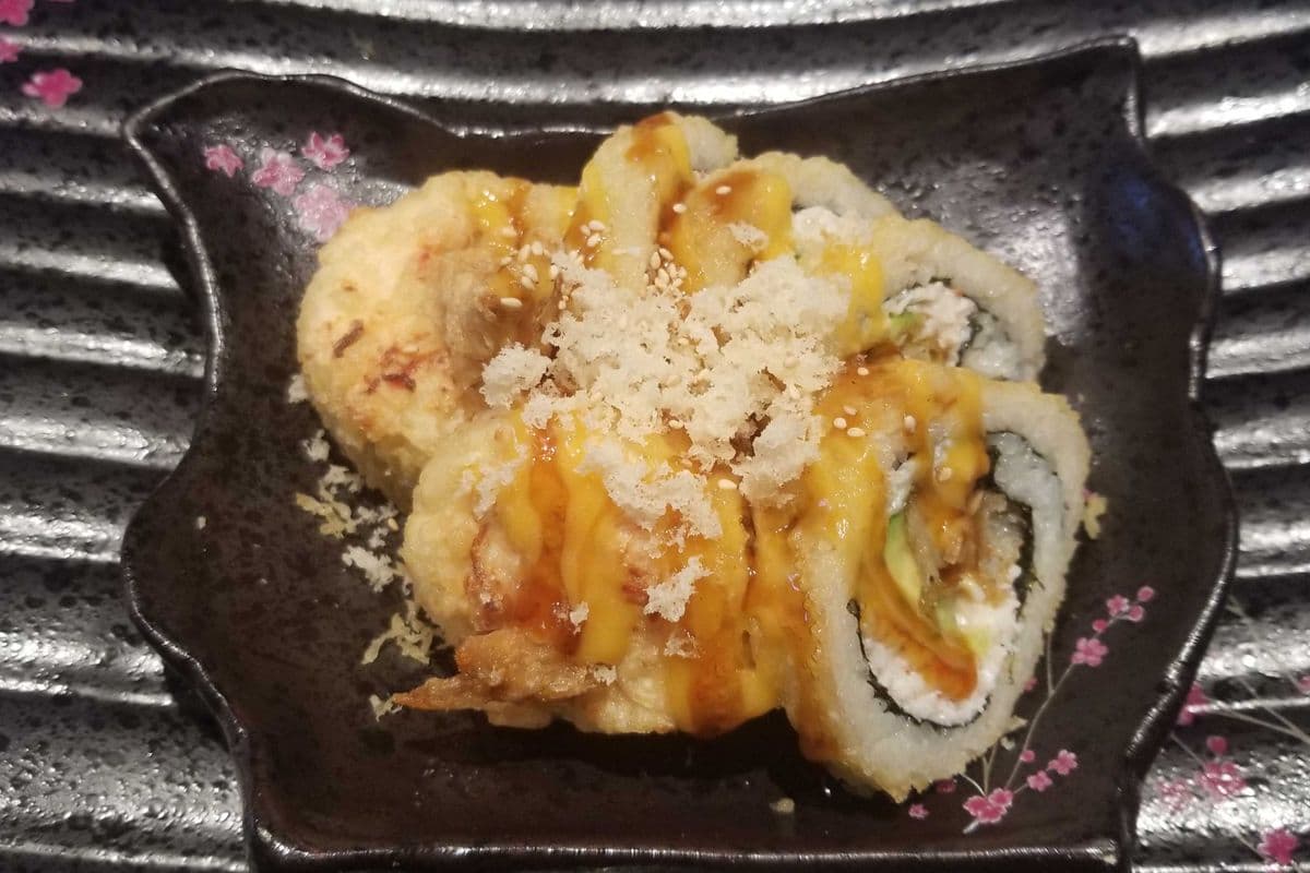 Deep-Fried Dynamite Roll (6 pcs) (1075)