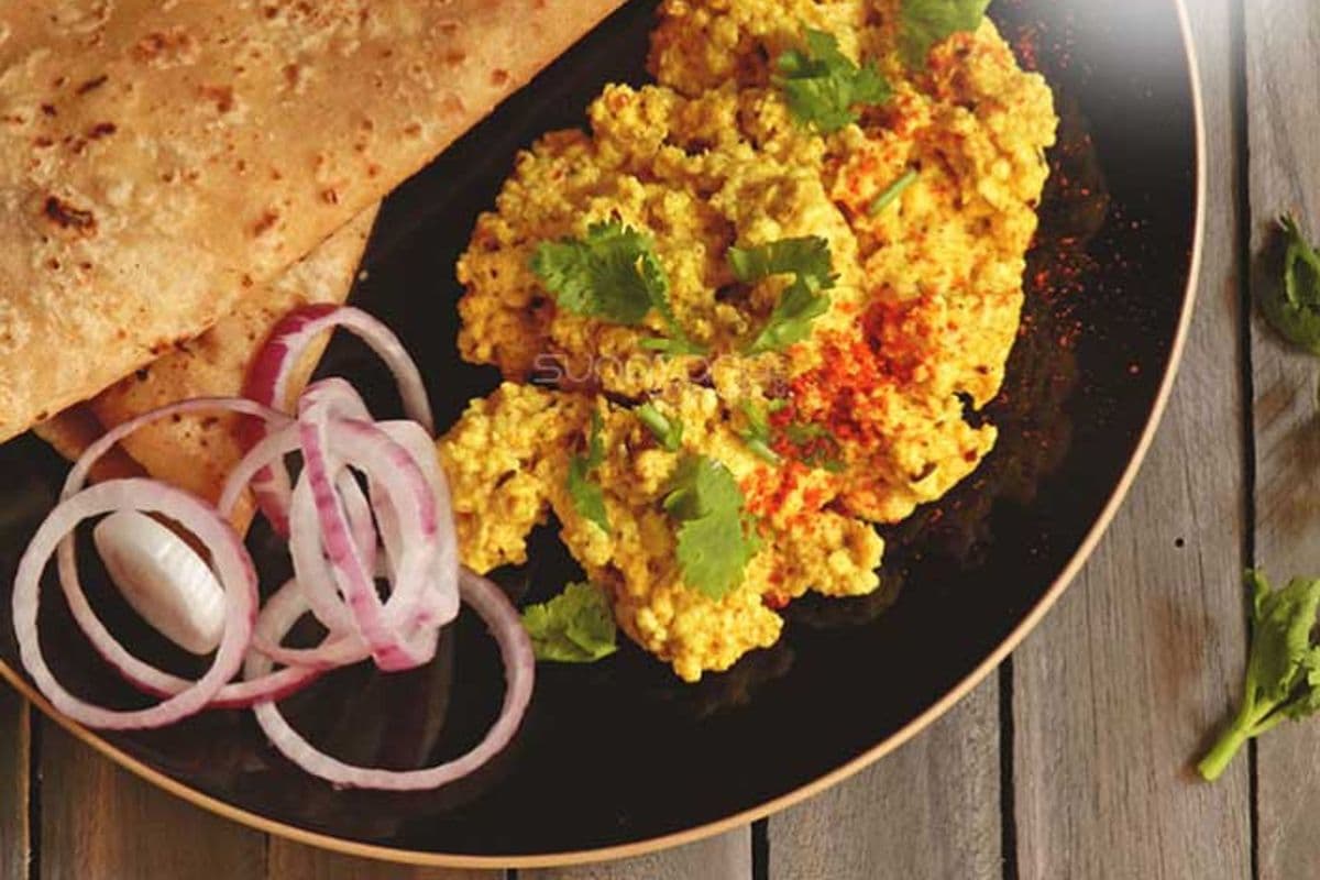 Egg Bhurji and Parantha