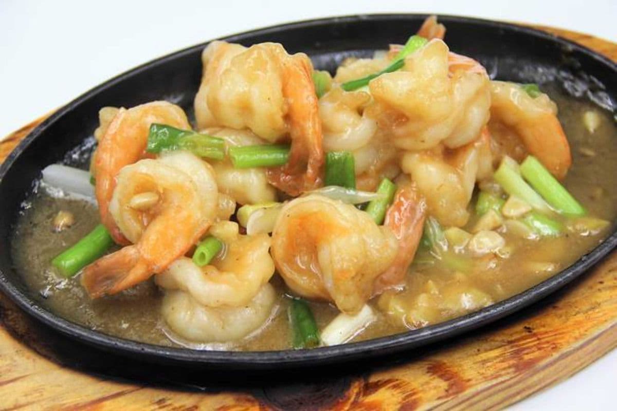 Sizzling Tiger Shrimp Ball 鐵板蝦球