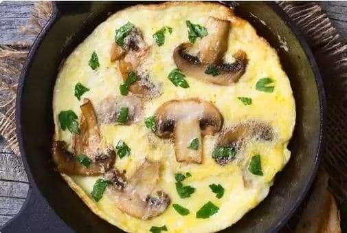 Mushroom Omelette (3 Eggs)