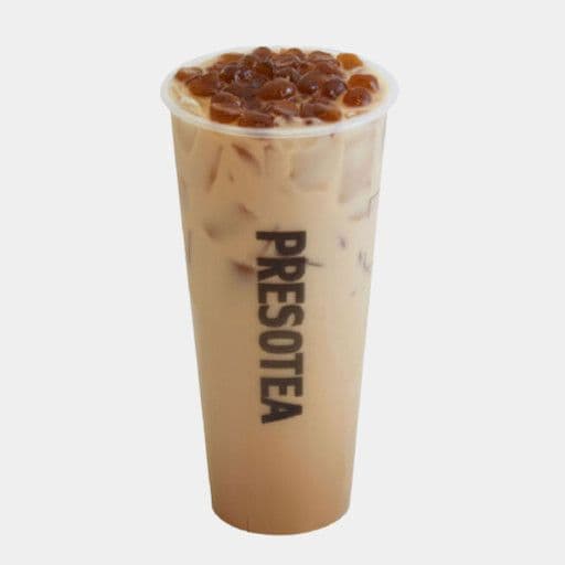 Okinawa Milk Tea with Jelly Boba / Thé au lait Okinawa avec perles de gelée au sucre roux
