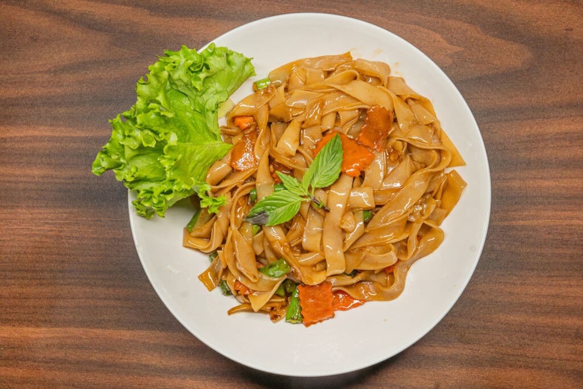 Pad Kee Mao (Drunken Noodles)