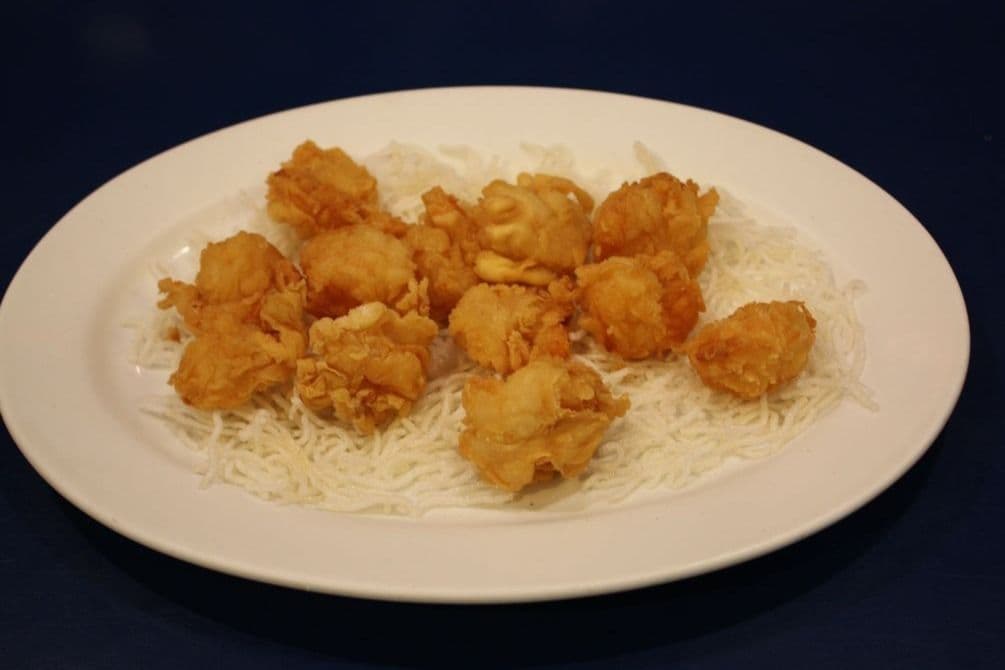 Deep-Fried Shrimp 炸虾球