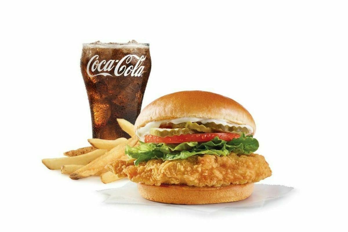 Classic Chicken Sandwich Combo - Medium