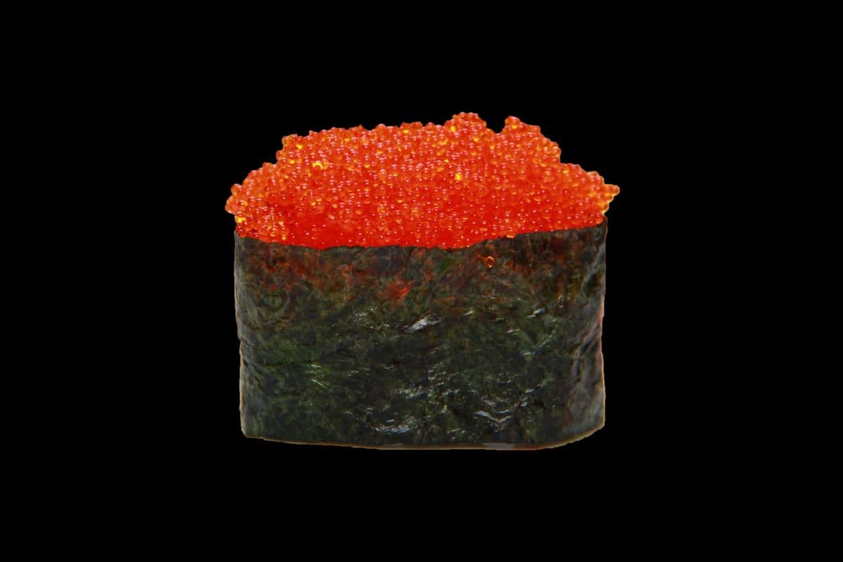 Tobiko Nigiri