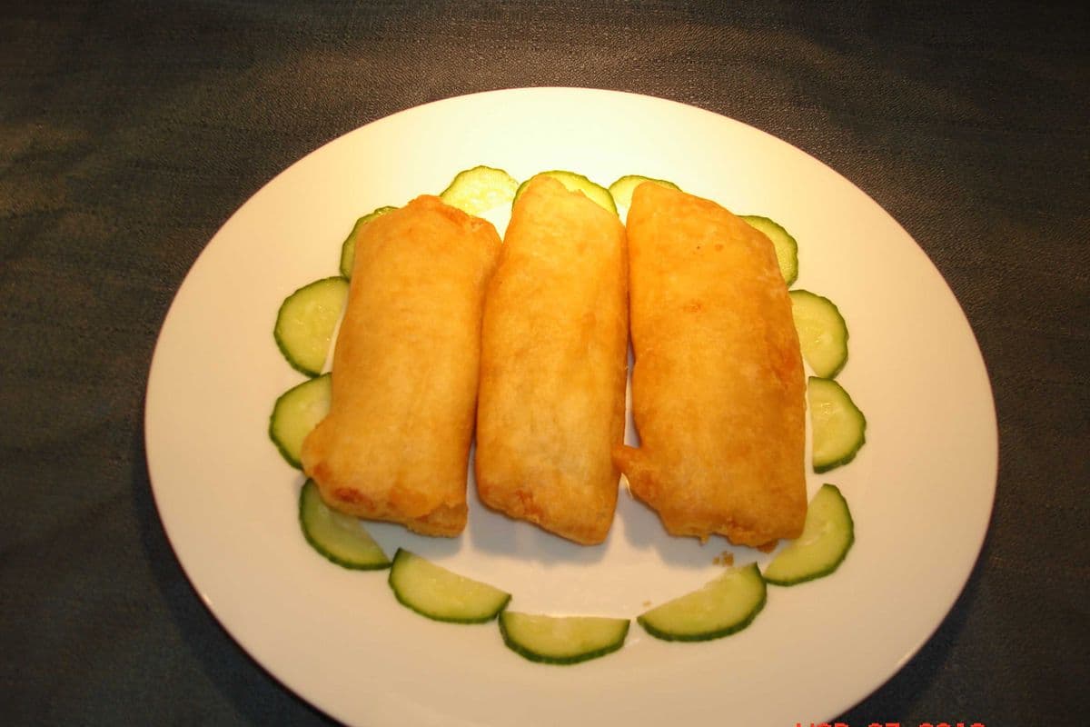 1. Egg Roll