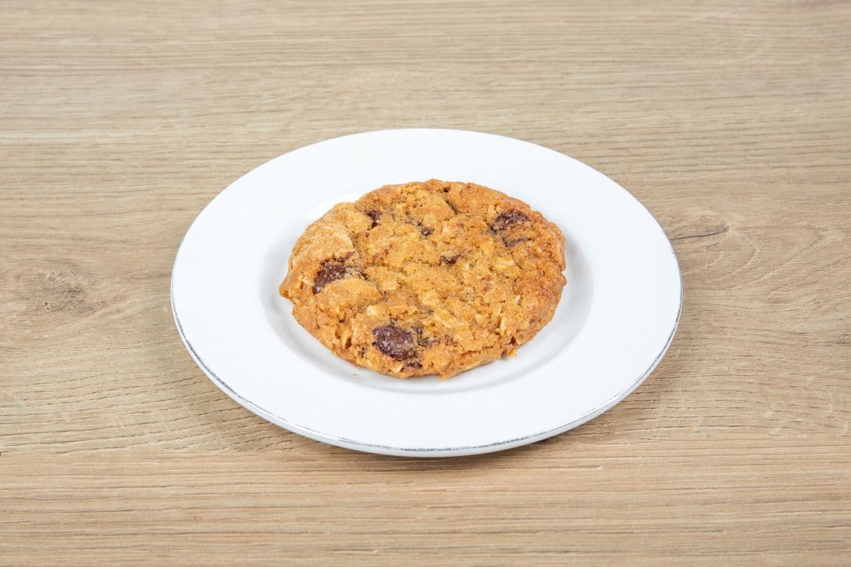 Chocolate Chip Oatmeal Cookie