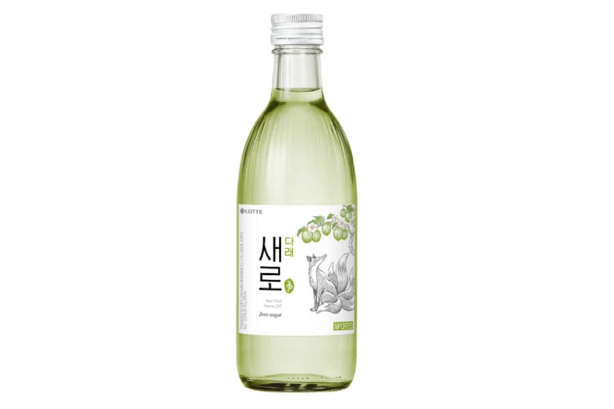 CHUM CHURUM - SAERO KIWI SOJU (1 x 375ml)