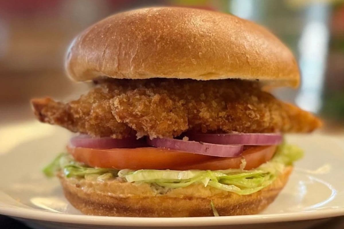 Crunchy Chicken Burger