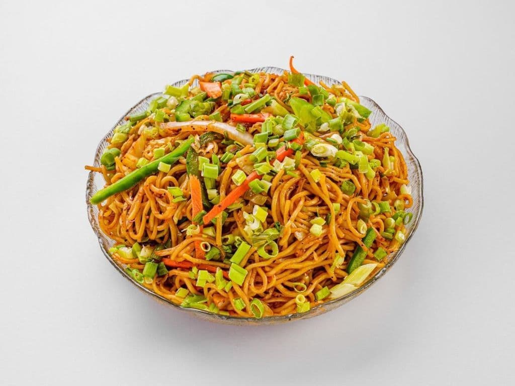 Veg Hakka Noodles