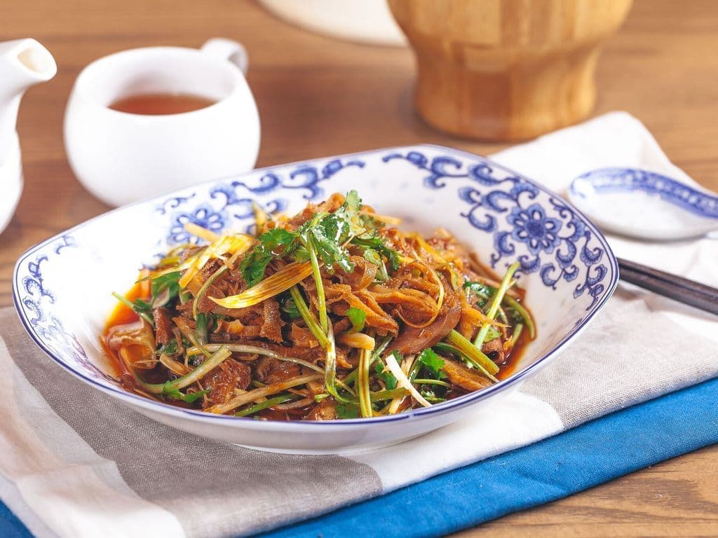 Beef & Ox Tongue in Chili in Chili Sauce/D01