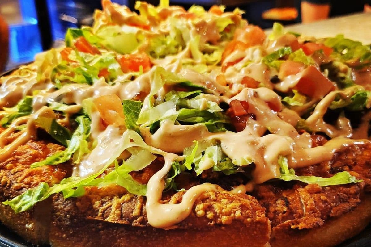 12" Large Cheeseburger Pizza