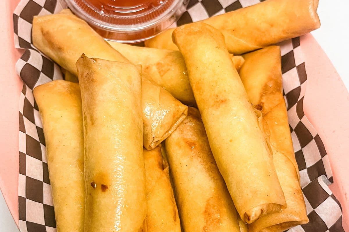 Spring Rolls (6 pcs)