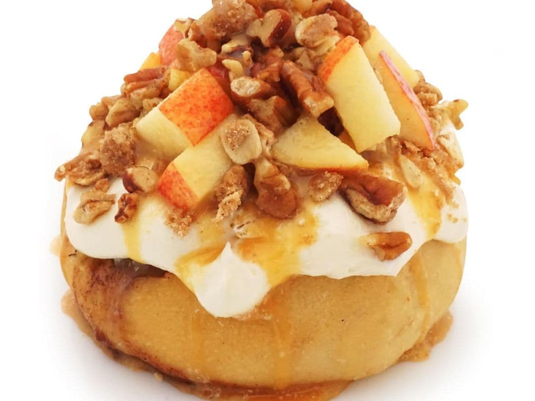 Caramel Apple Pie Roll
