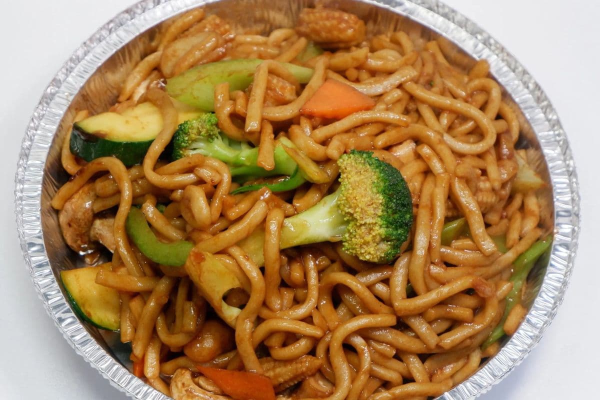 94. Mixed Vegetables Fried Shanghai Noodles