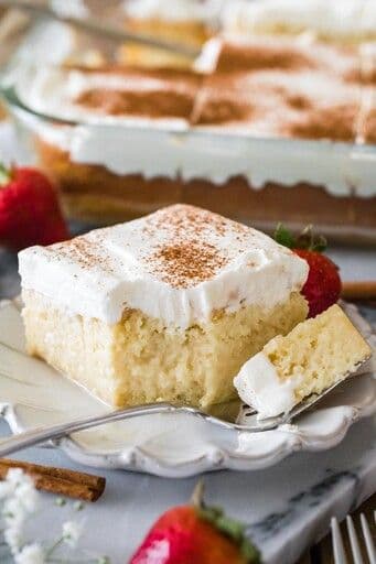 TRES LECHES