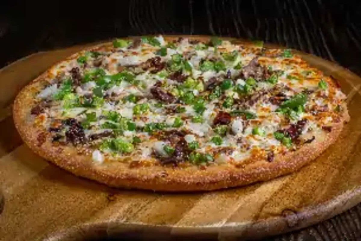 8" Personal Steak Sandwich Pizza