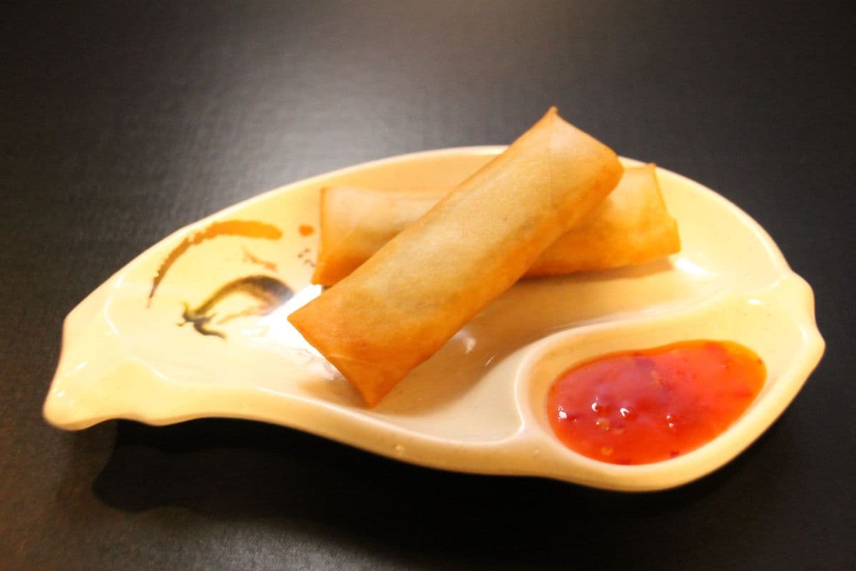 Tokai Spring Rolls (2 pcs)