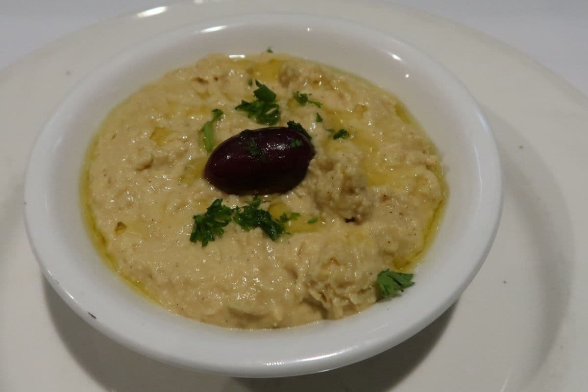 Revithia Hummus