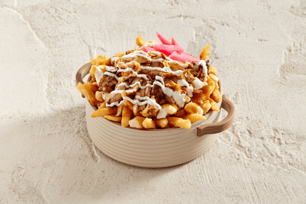 Chicken Shawarma Poutine / Poutine au poulet shawarma