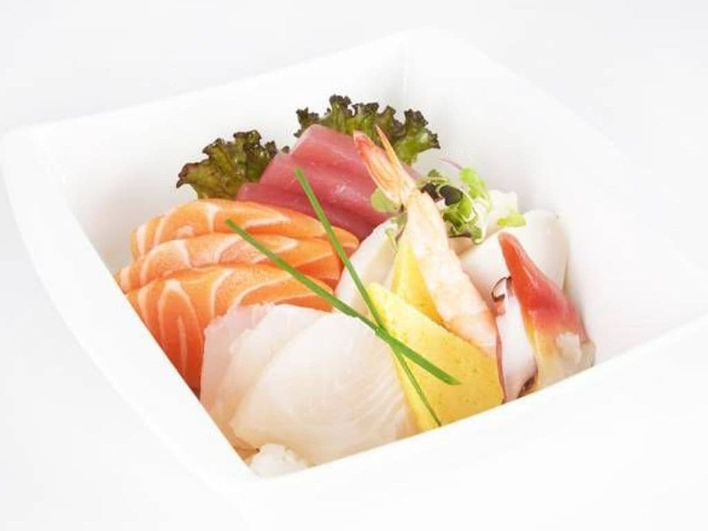Chirashi Donburi