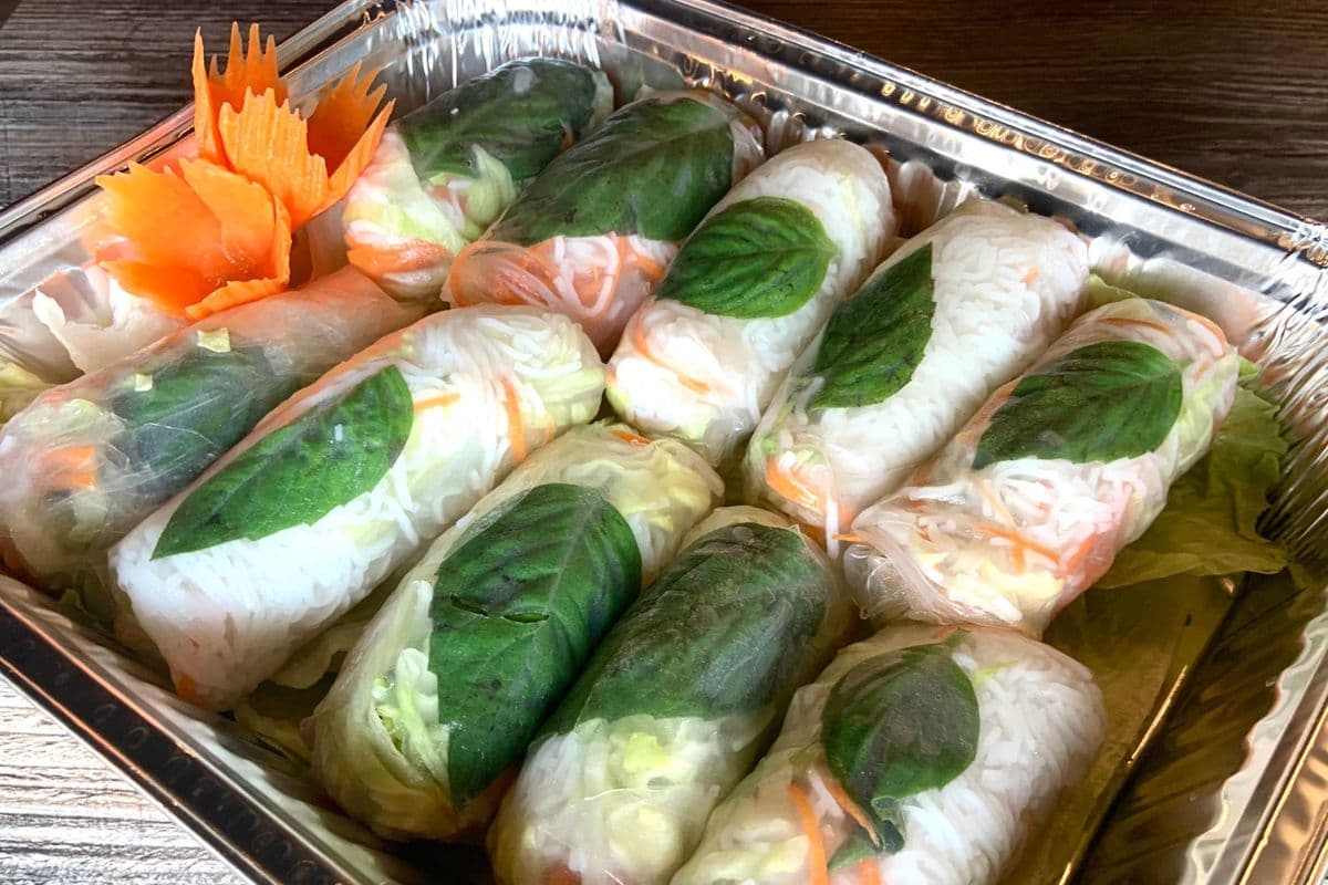 1A. Veggie Salad Rolls(4Pcs)