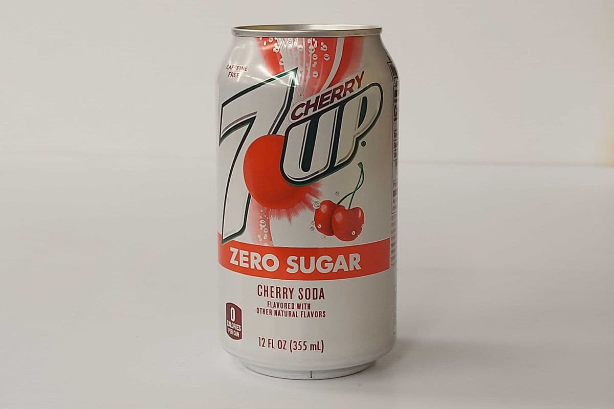 7up cherry soda zero suger (355ml)