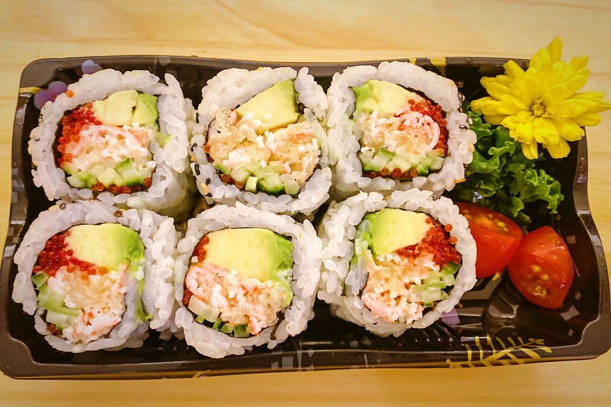 Creamy California Roll (6 pcs)