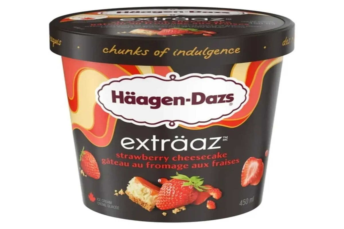 Haagendaz Extras Strawberry Cheesecake (450 ml)