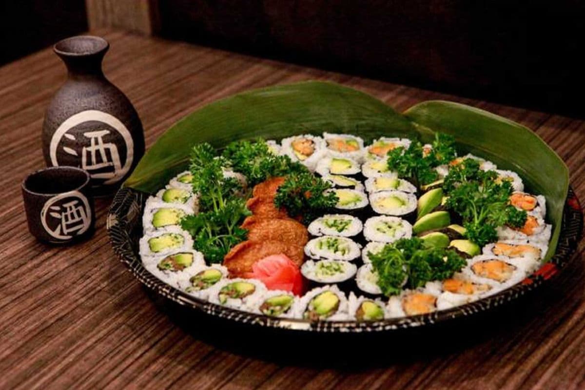 P1 Vegetarian Party Tray (44pc)