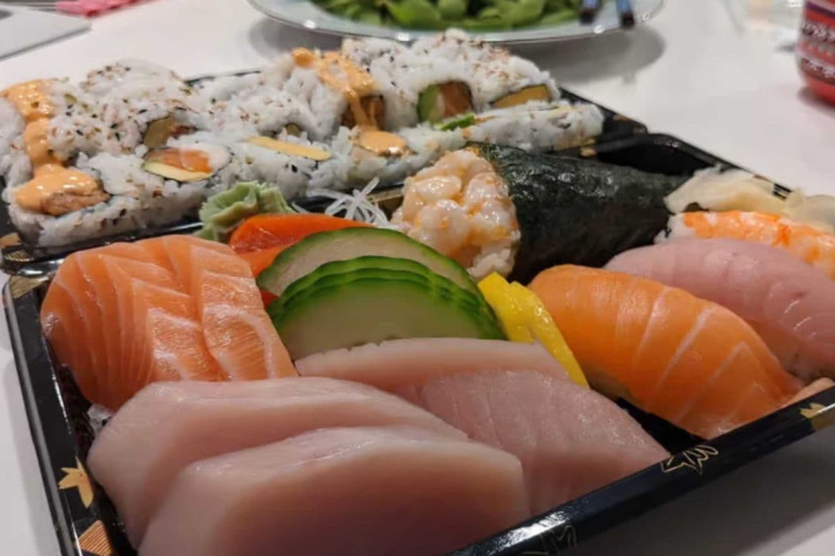 Sushi and Sashimi Combo A