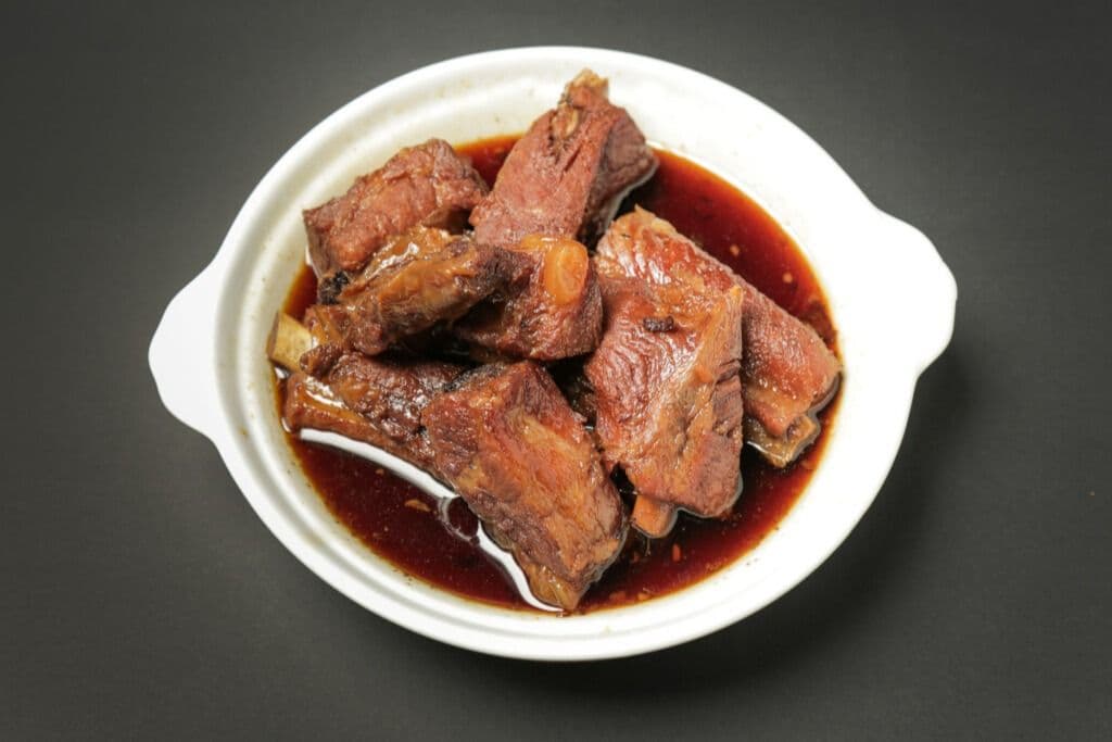 42. Côtes levées à l'ail / Garlic Sparerib
