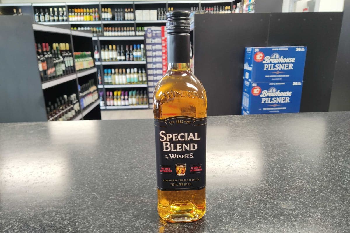 J.P Wiser's - Special Blend (1 x 750 ml Bottle)